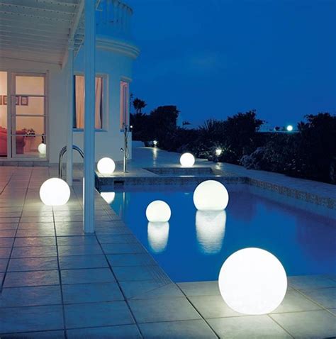 15 Best Outdoor Hanging Pool Lights