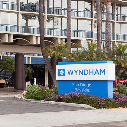 Hotels to Stay in San Diego | About | Wyndham Bayside