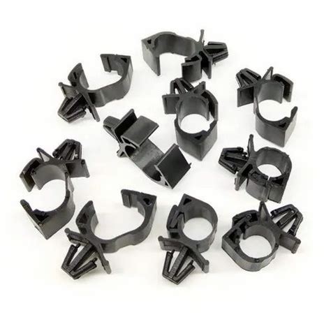 Retaining Clip at Best Price in India