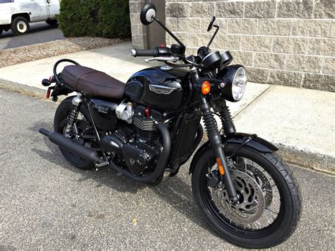 Review of Triumph Bonneville T120 Black 2018: pictures, live photos ...