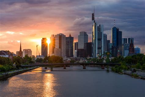 Frankfurt Skyline Foto & Bild | architektur, stadtlandschaft, skylines ...