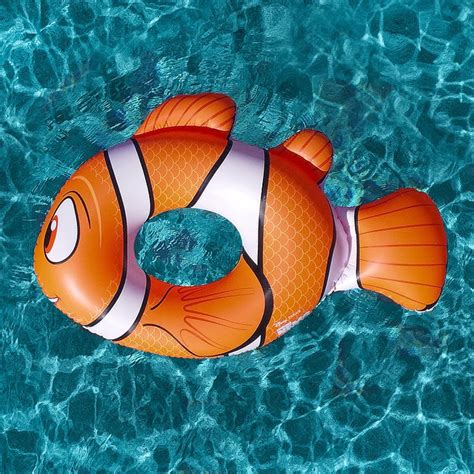 A "Finding Nemo" Pool Float: GoFloats Nemo Pool Float | Disney Pool ...