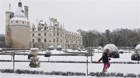 Most Beautiful Snow-Covered Castles (PHOTOS) | Weather.com