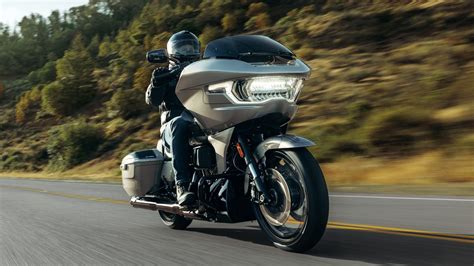 2024 Harley-Davidson CVO Road Glide: A Comprehensive Guide On Features ...