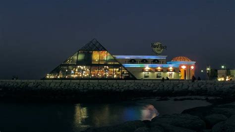 Nightlife in Kuwait offers a different flavor to a holiday