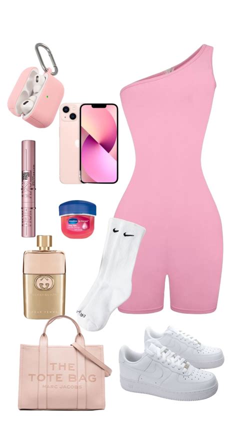 Pink outfit, Air Force 1 and favorite essentials 🤍 | Fitness wear ...