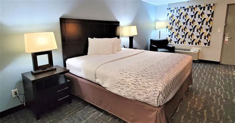 Inn of Rockwall from $21. Rockwall Hotel Deals & Reviews - KAYAK