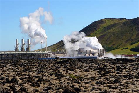 It's Getting Hot in Here: What Is Geothermal Energy and How Does it ...