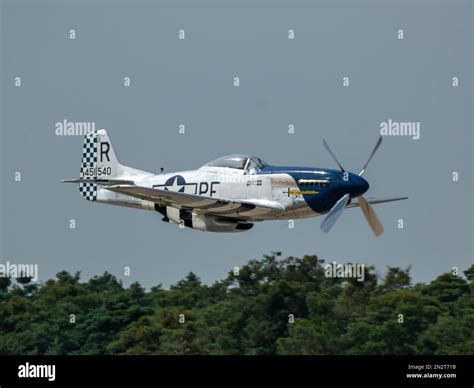 The North American P-51 Mustang during an air show Stock Photo - Alamy