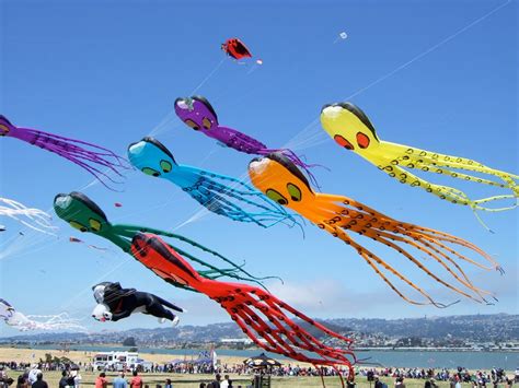 12 Weird, Harmless Kites That Will Make You Run For Cover