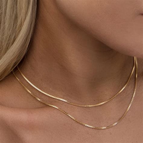 Box Chain | Classy jewelry, Dainty jewelry necklace, Girly jewelry