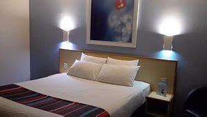 Travelodge Macclesfield Adlington - UPDATED 2024 Prices, Reviews & Photos