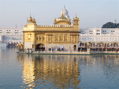 Visiting the Golden Temple, Amritsar | DesignDestinations