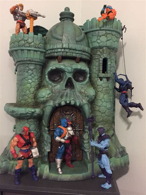 Masters of the universe Classics Castle Grayskull | Masters Of The ...