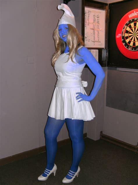 How to make a Smurf Costume