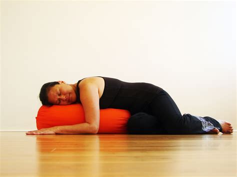 What is Therapeutic Yoga? - Yoga Bloom