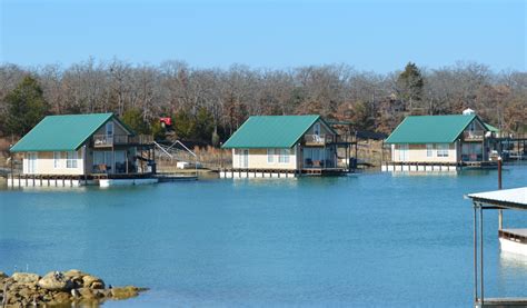 Floating Cabins – Lake Murray