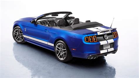 2013 Ford Mustang Shelby GT500 Convertible Drops Top In Chicago