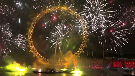 London Fireworks 2012 New Year Eve Live HD - YouTube