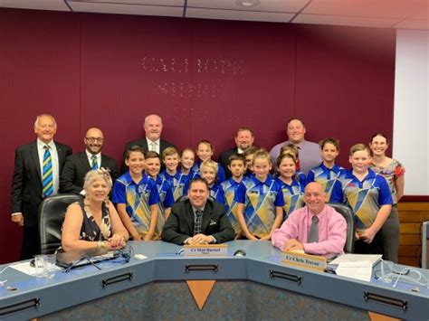 Calliope State School Leaders get a taste of Council life! - Gladstone News