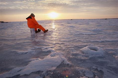 Minnesota DNR Offers Tips for Successful Ice Fishing Season