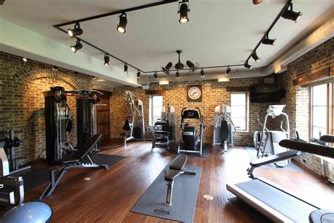 28 Creative Home Gym Ideas | Home gym decor, Gym room at home, Home gym ...