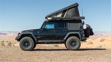 Ursa Minor J30 Pop-Up Tent: Turn Your Jeep Wrangler JK into a Camper