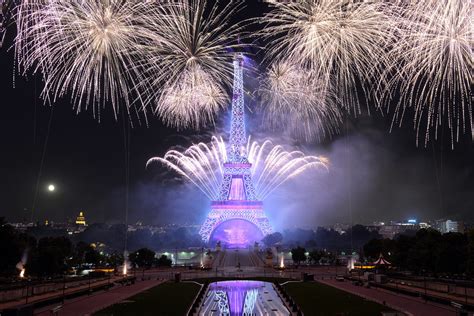 Bastille Day Fireworks in Paris 2014 | Pictures | POPSUGAR Celebrity