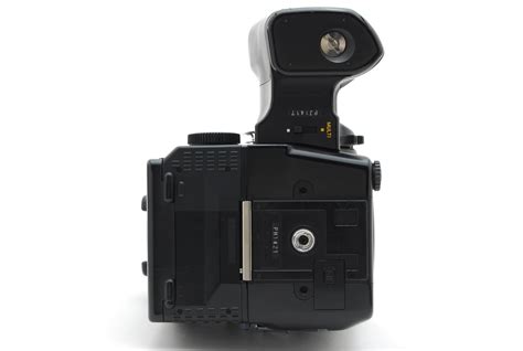 Mamiya 645 Medium Format Film Camera - Deckhand Camera Rentals