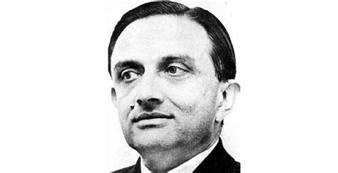 Vikram Sarabhai Biography - Childhood, Life Achievements & Timeline