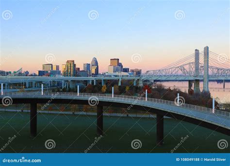 Louisville, Kentucky Skyline at First Light Stock Photo - Image of ...