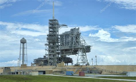 Space Shuttle Launch Pad 39a — Stock Photo © tomfawls #25985251