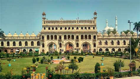 Bara Imambara Monument | Lucknow | Travel destinations in india ...