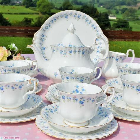 Royal,Albert,Memory,Lane,tea,set,with,teapot,forget,me,not,pattern www ...