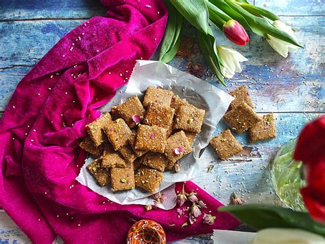 Til Mungfali Gajak (Sesame Peanut Brittle) – Sweet & Spice Odyssey