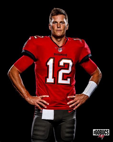 Tom Brady Wears Tampa Bay Buccaneers Jersey In First Official Photos ...