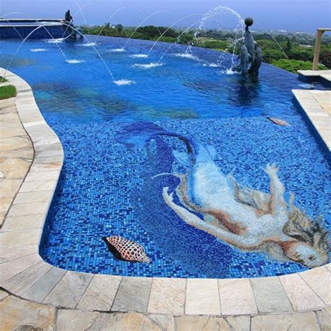 Gorgeous Mosaic Art For Your Swimming Pool