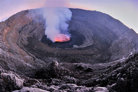 Mountain Nyirangongo - congo safaris, congo tours