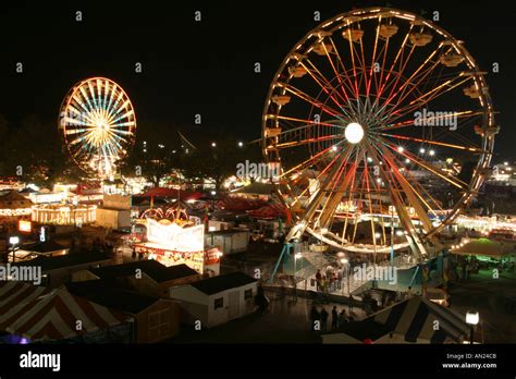 Raleigh North Carolina State Fair carnival rides at night Stock Photo ...