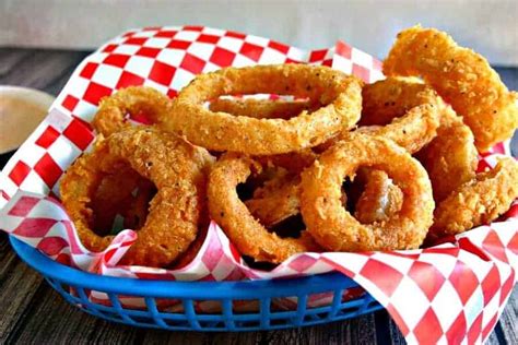 Onion Rings + Spicy Dipping Sauce | Life, Love, and Good Food