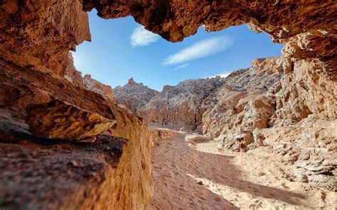 Entrance in the cave wallpaper | nature and landscape | Wallpaper Better