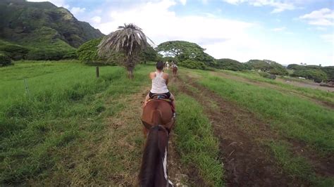 Kualoa Ranch-Oahu-Hawaii-Horseback riding-Go Pro - YouTube