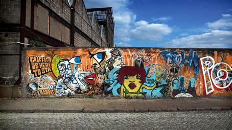 Graffiti City Wallpapers HD Free Download