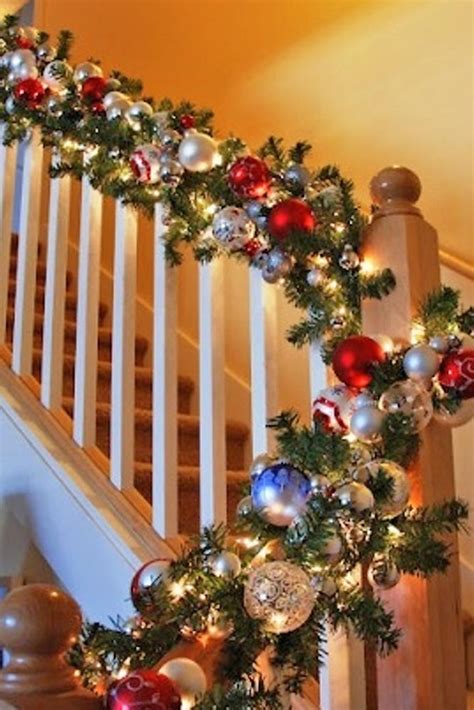 30 Ways To Decorate With Spectacular Christmas Garland