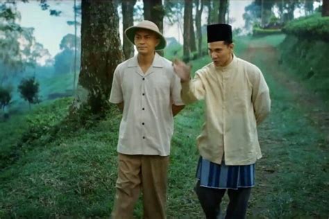 Membedah Film Biopic Buya Hamka, Total Durasi 7 Jam, Dibagi Jadi 3 ...