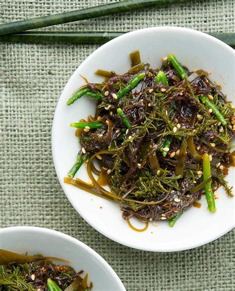 Japanese Seaweed Salad Recipe - How to Make Seaweed Salad