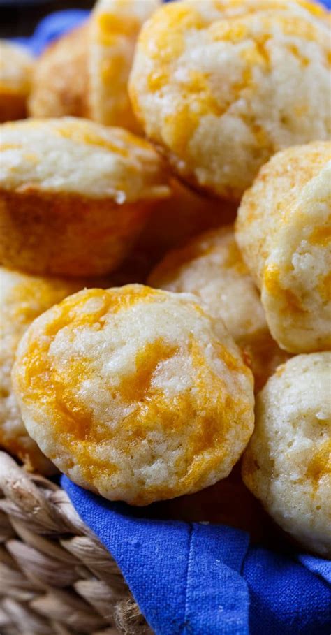 Jim 'n Nick's Cheesy Biscuits copycat - Spicy Southern Kitchen