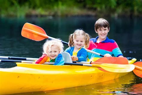 How to Kayak With a Toddler (GUIDE) - Adventure Genesis