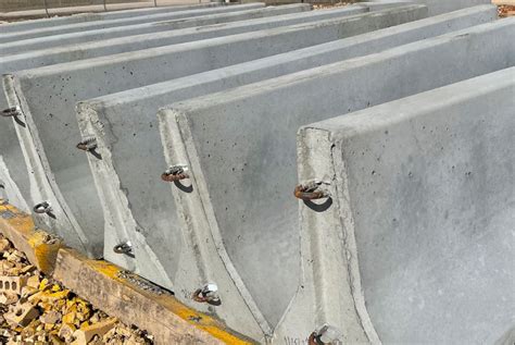 Precast Median Barrier Forms