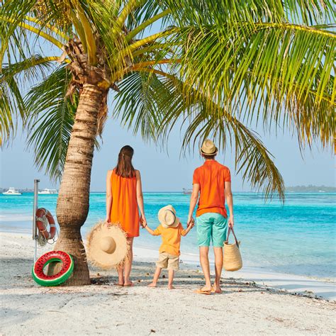 51 Best Family Vacation Ideas for 2024 – FamilyVacation.com